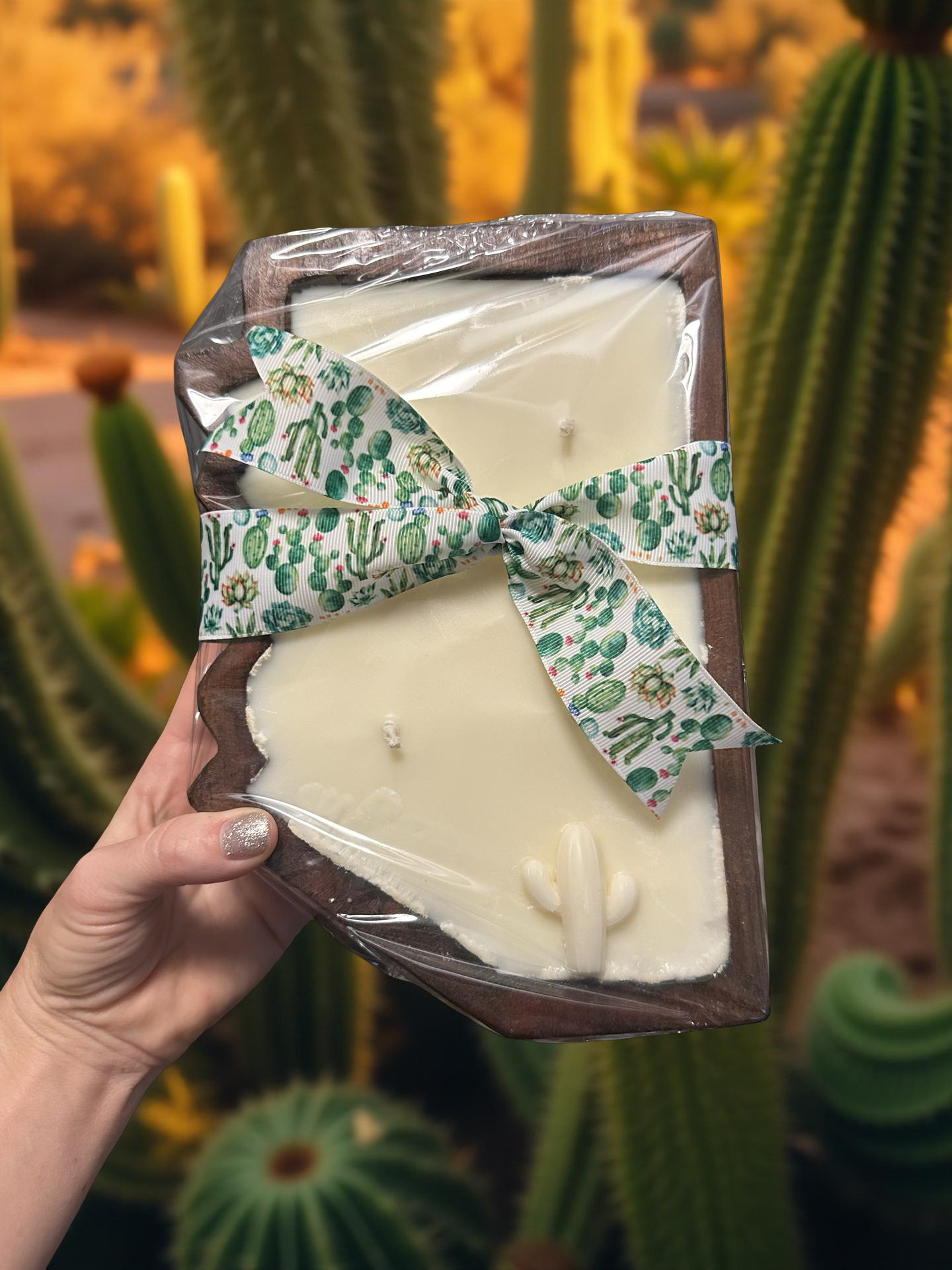 Arizona wooden soy candle - Approx 18oz